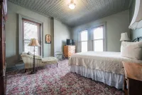 The Black Hawk Hotel