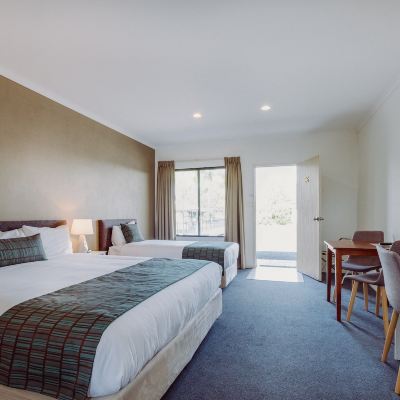Studio King Single Artesian Spa Motel Promo Code
