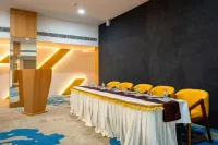 Hotel Clubway Grand