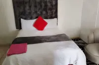 0688429688 Guesthouse in Mafikeng Hotele w: 