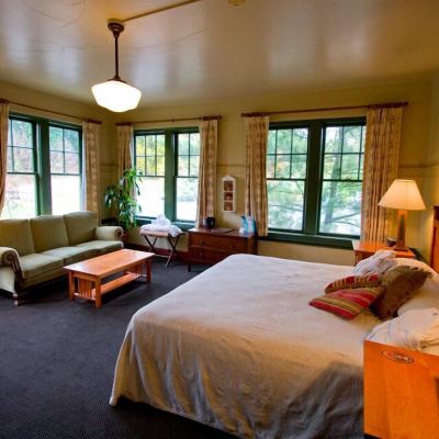 King Room McMenamins Edgefield Promo Code