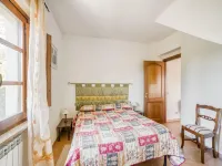 Apartment near Donatello Sculpture