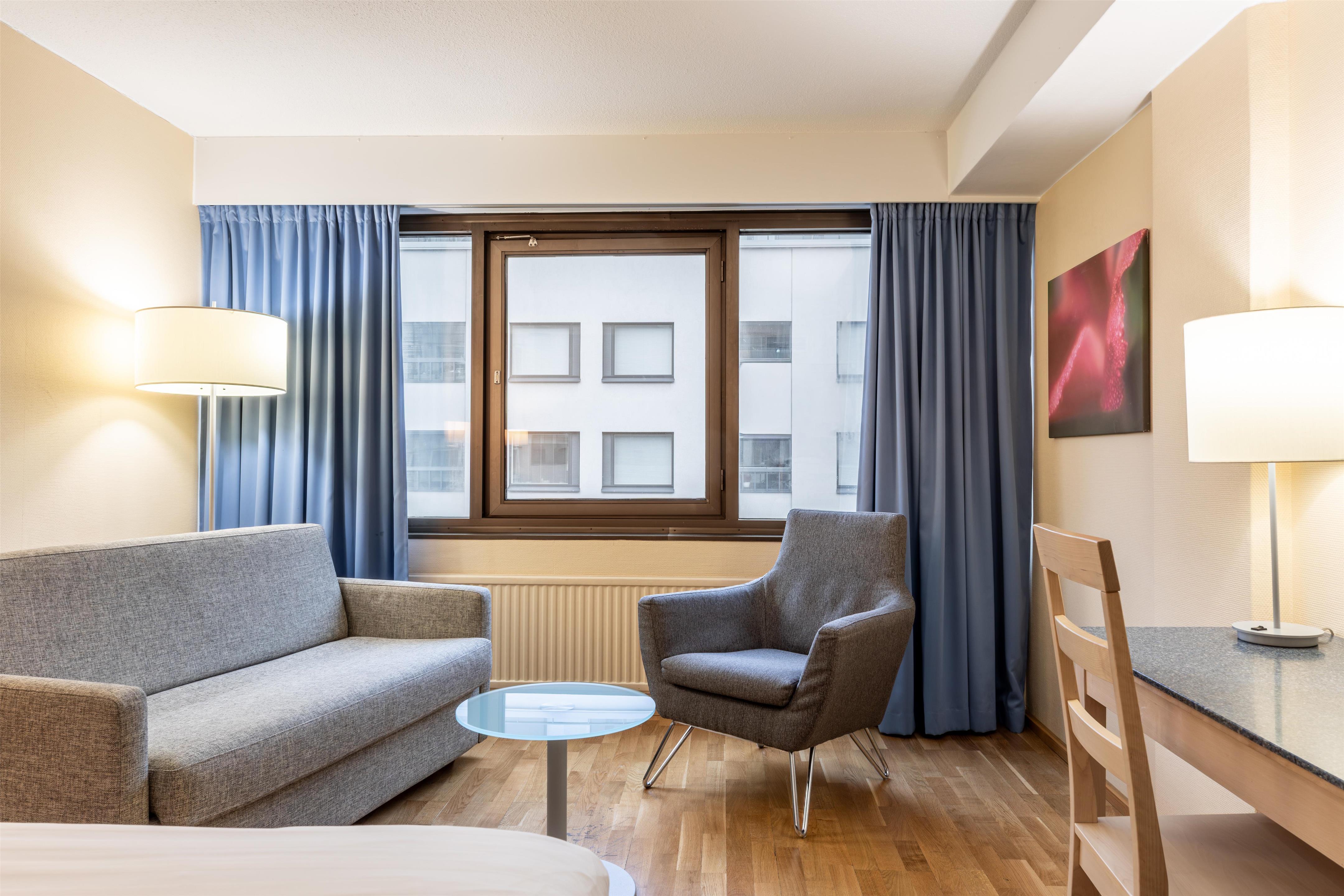 标准房（家庭四人）