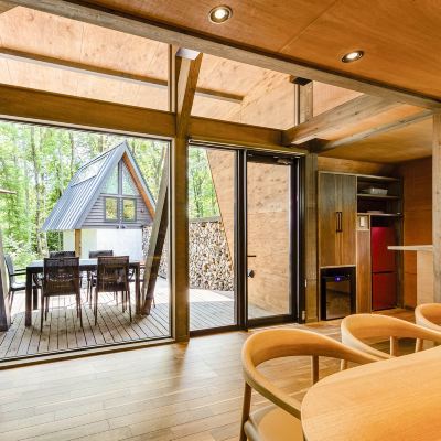 Cottage Five-Guest Room, Non-Smoking ( Detached Room with Suspension Bridge and Natural Hot Spring (Free Wi-Fi)) 三角屋根の貸別荘　Villa Yoshino クーポン