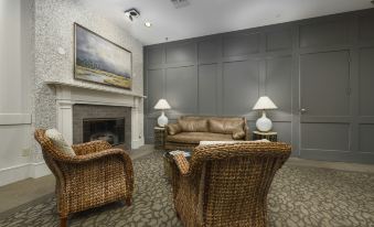 The Inn by Sea Island - Housity