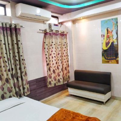 Deluxe Room with Free Breakfast Hotel Vinayak Residency Promo Code