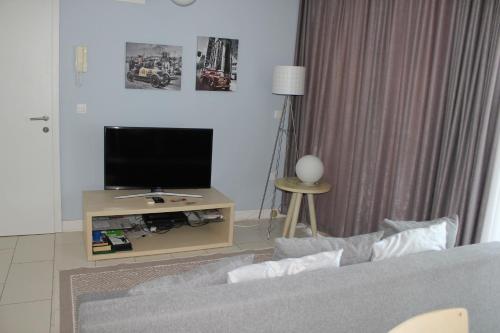 一卧室公寓 - 带海景和泳池景