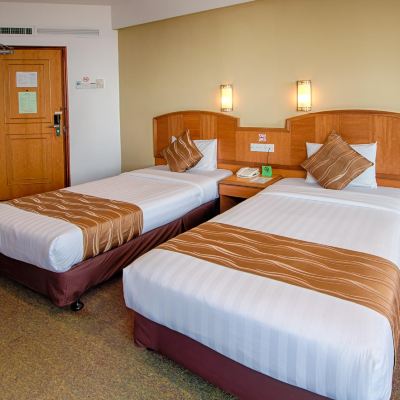 Bilik Twin Superior tanpa Tingkap Kupon Hotel Continental