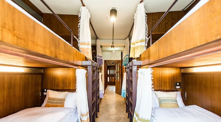 10-Bed Female Dormitory with Shared Bathrooms
