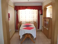 Salient Guest House فنادق في إلدوريت