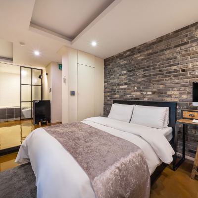 Deluxe (Special Room) (Ott View Available) Sindorim November (NOVEMBER) 쿠폰