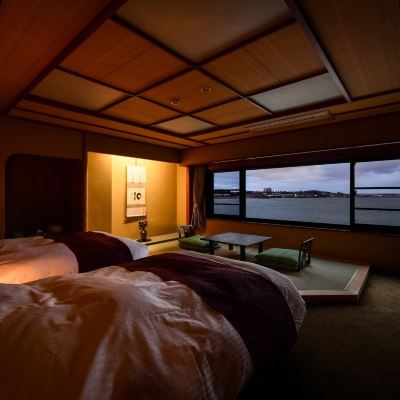 和洋式レイクビュールーム(浴室) 片山津温泉元湯の宿 かのや光楽苑 クーポン