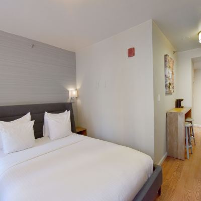 Full Studio with Balcony Hotel 32 32 Promo Code