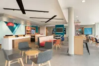avid hotel QUERETARO CENTRO SUR by IHG