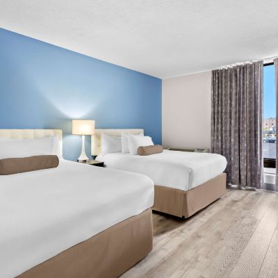 2張大床，禁煙，帶微波爐和冰箱，Wi-Fi 温莎豪生國際酒店優惠