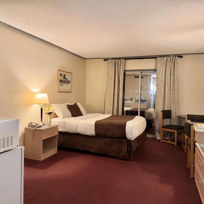 Pet Friendly Two Queen Room Riviera Plaza & Conference Center Vernon British Columbia Promo Code