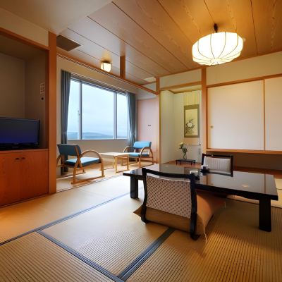 和風マウンテンビュールーム(浴室) ホテルグランメール山海荘 クーポン