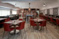 Four Points by Sheraton Dallas Arlington Entertainment District