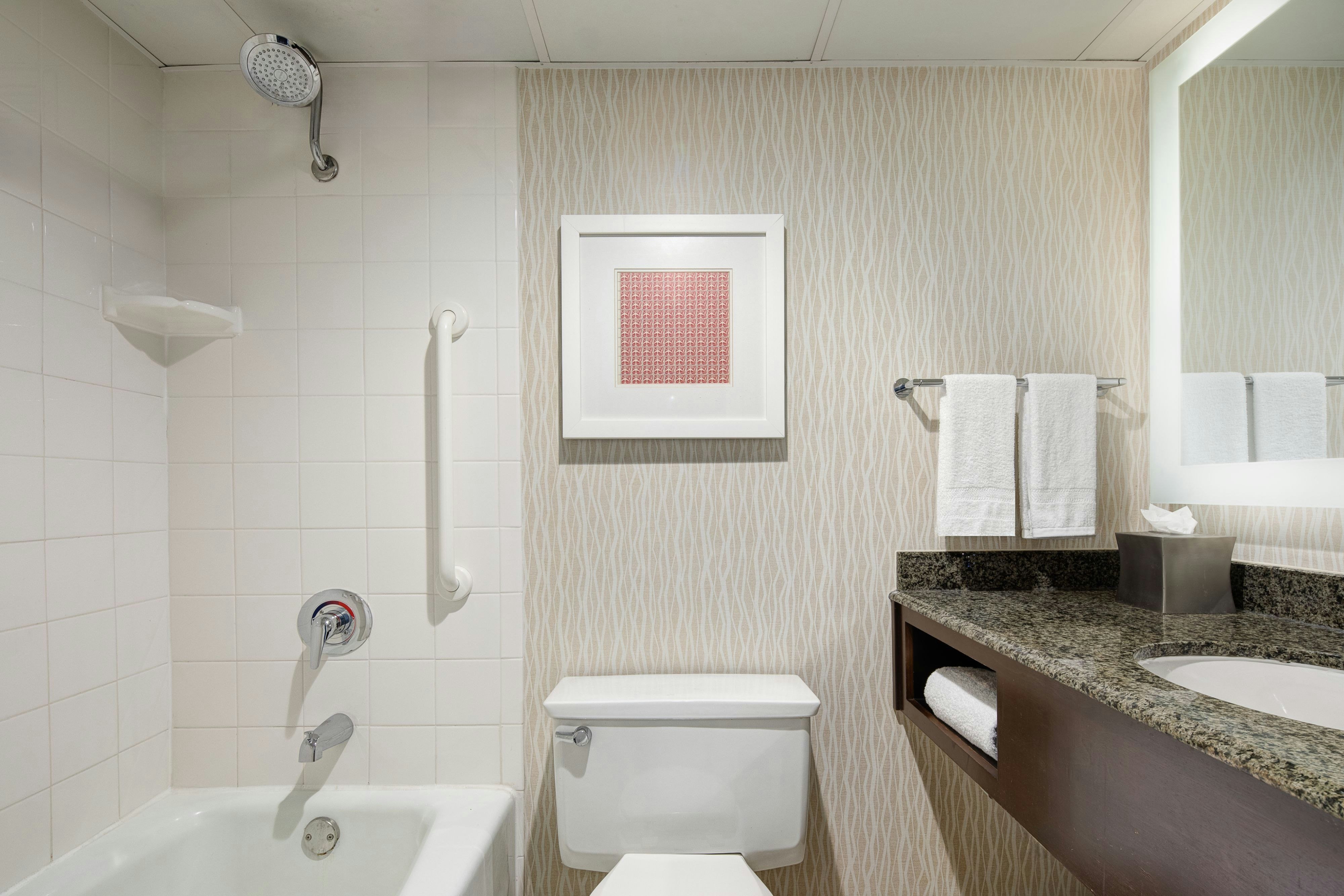 庭院通道，客房，两张双人床，西塔楼