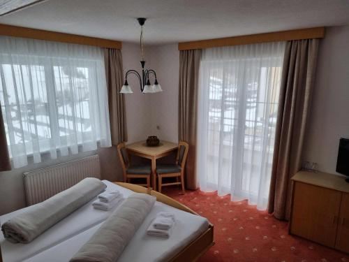 Hotel Garni Corinna Comfort Double Room