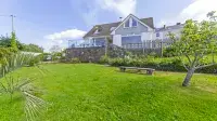 Rooftops, Sleeps 8 | Hot Tub*, Views & Log Burner Hotels in 