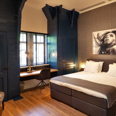 Deluxe Queen Room Hotel Julien Promo Code