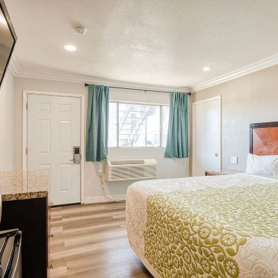Deluxe Studio Suite Best Motel Promo Code