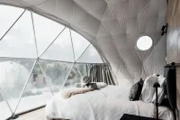 Cross Hill Lodge & Domes Hotels in 