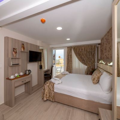 Standard Double Room With Balcony Raimond Hotel Promo Code