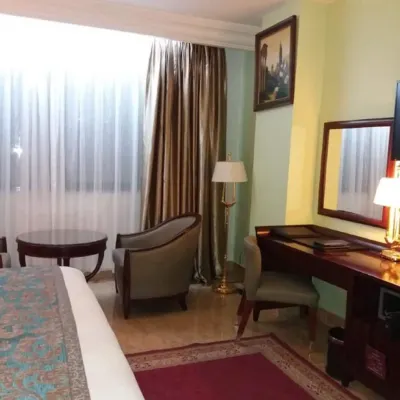 فندق كنز Hotels near العلمة tech