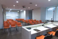 هيليوس هوتل مونزا