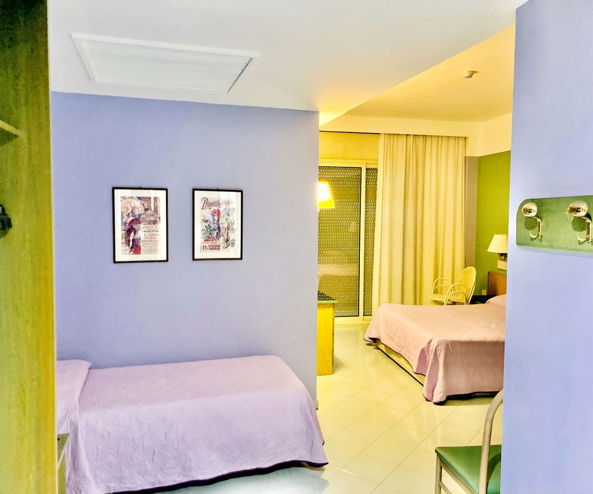 园景家庭间 - 带阳台