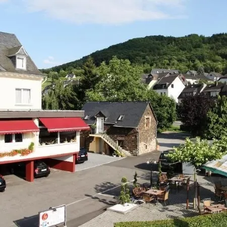 Stumbergers Hotel Отели в г. Кохем