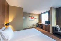 Serwir Hotel