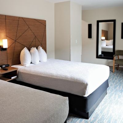Guest Room RiverTree Inn Promo Code
