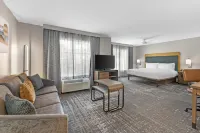 Homewood Suites by Hilton Laredo at Mall del Norte