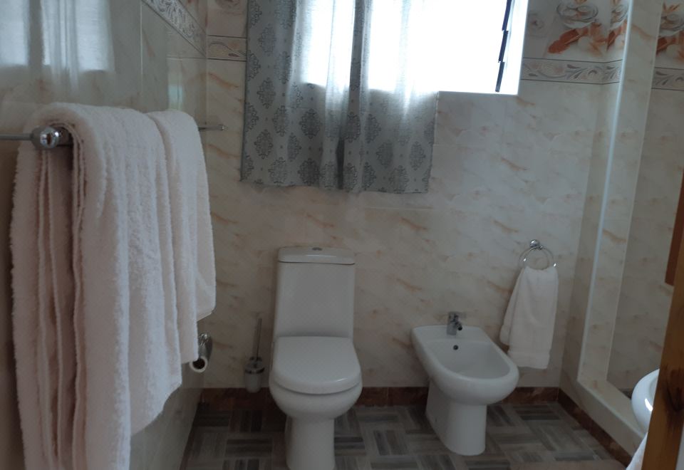 公寓，整套房屋或公寓