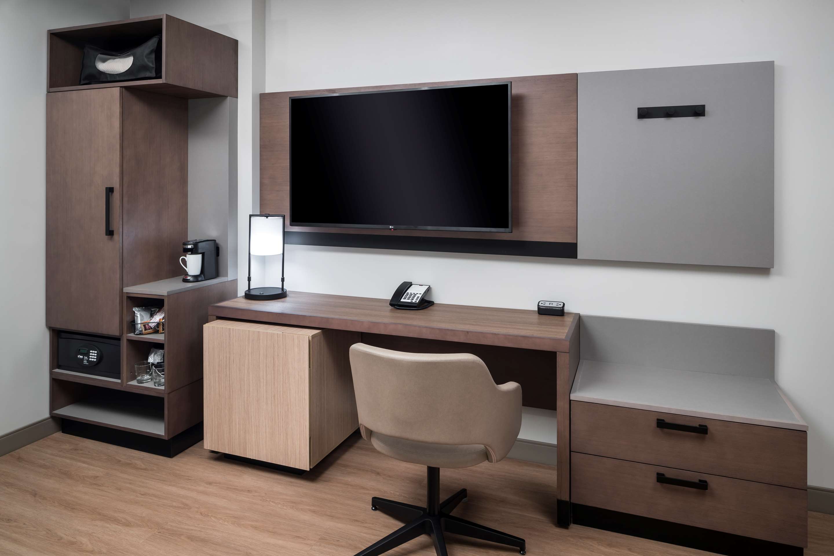 客房, 1 张特大床, 无障碍, 浴缸