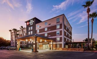 Best Western Plus Madison-Huntsville Hotel