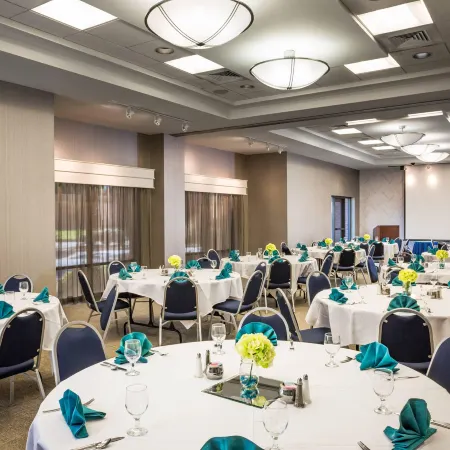 SpringHill Suites Hampton Отели в г. Хэмптон
