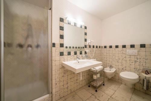 高级一卧室带阳台公寓