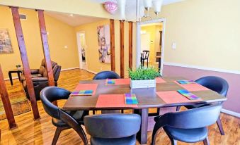 4Bdrms 2Bath 6Beds - Med-Center MM-Park - Housity