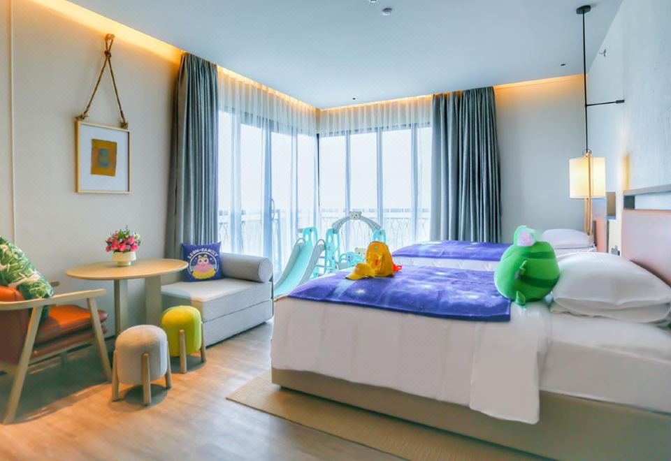 童趣亲子家庭双卧房 | 滑梯+帐篷