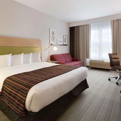 King Room with Sofa Bed - Non-Smoking Country Inn & Suites by Radisson, Wausau, WI Promo Code