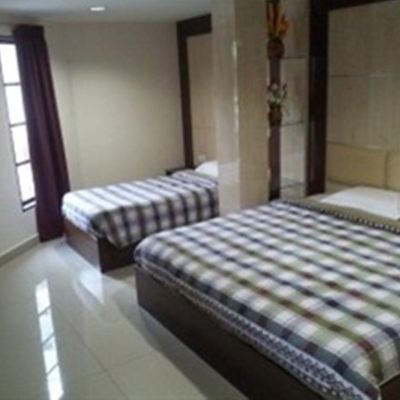 Bilik Keluarga Standard Kupon Admiral Hotel