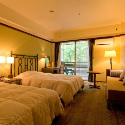 洋室 タワー館 草津温泉ホテルヴィレッジ クーポン