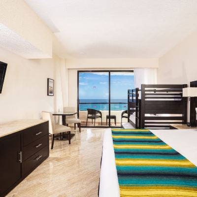 Standard Plus Room Crown Paradise Club Cancun - All Inclusive Promo Code