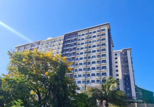 带城景的双卧室公寓