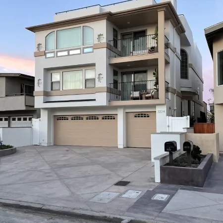 OCEAN VIEWS