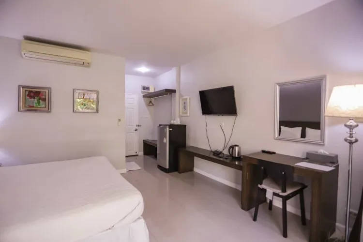 ห้องสแตนดาร์ด เตียงใหญ่ 1 เตียง